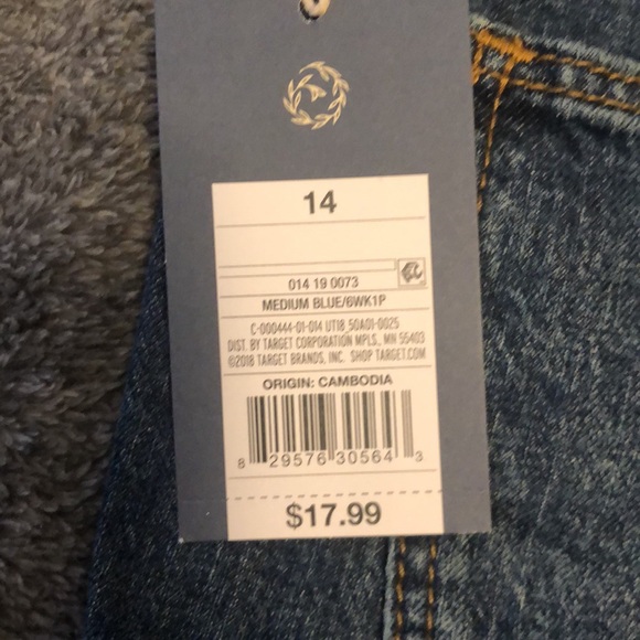 Universal Threads Vintage MIDI Short New with Tags - Picture 2 of 4